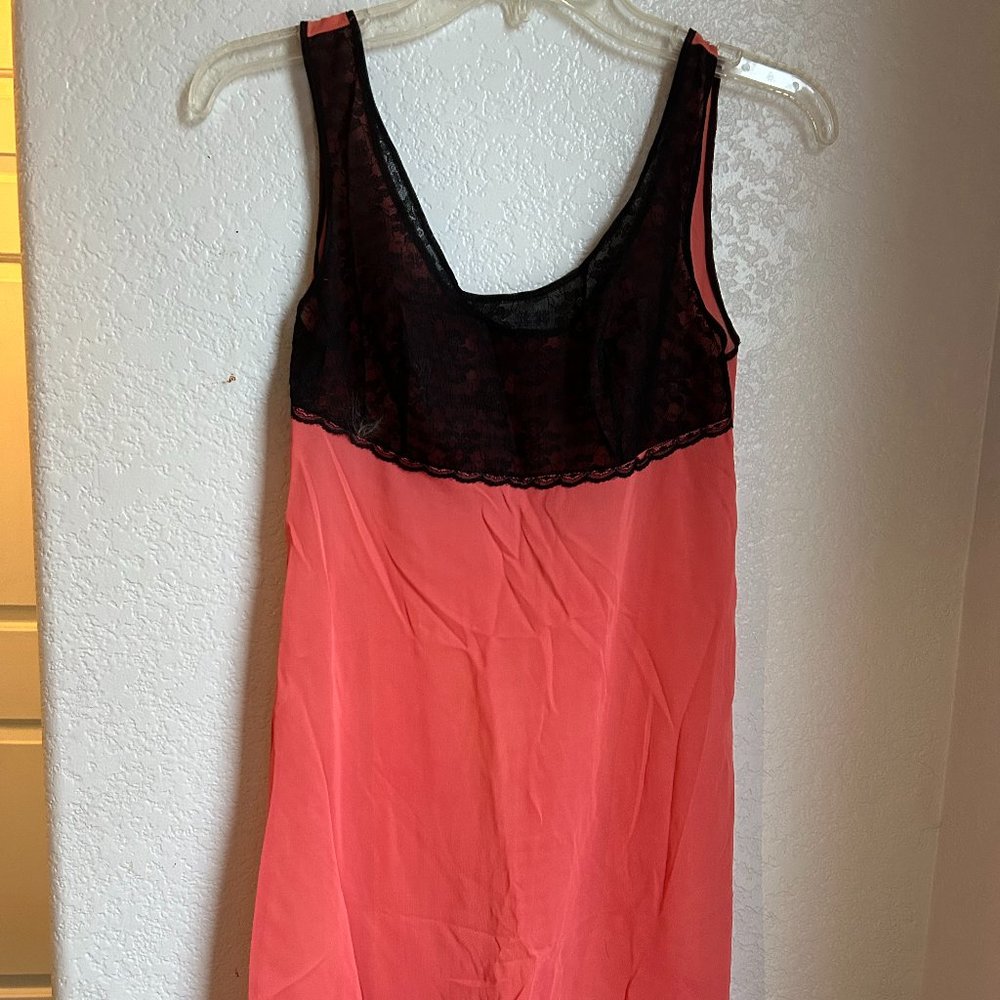 Nylon Vintage Nightie Lingerie Size M/L Sleeveless Black Lace Pink Pinup Retro